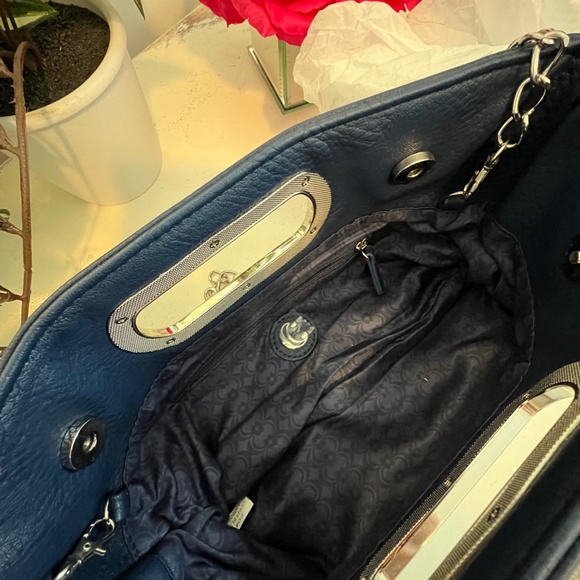 Navy Purse - Picture 7 of 7